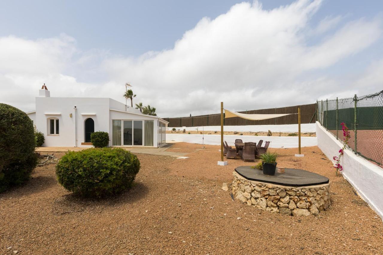 Holiday Home - Son Vida Mahón Екстериор снимка